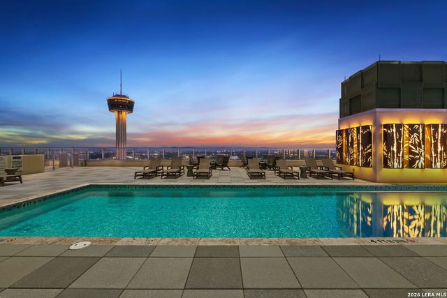 610 E Market St Unit 2708, San Antonio, TX 78205