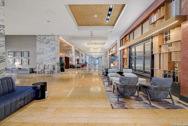 610 E Market St Unit 2708, San Antonio, TX 78205