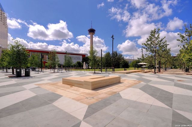 610 E Market St Unit 2708, San Antonio, TX 78205