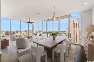 610 E Market St Unit 2708, San Antonio, TX 78205