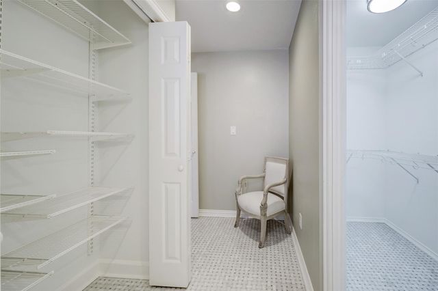 216 W 9th Street, Houston, TX 77007