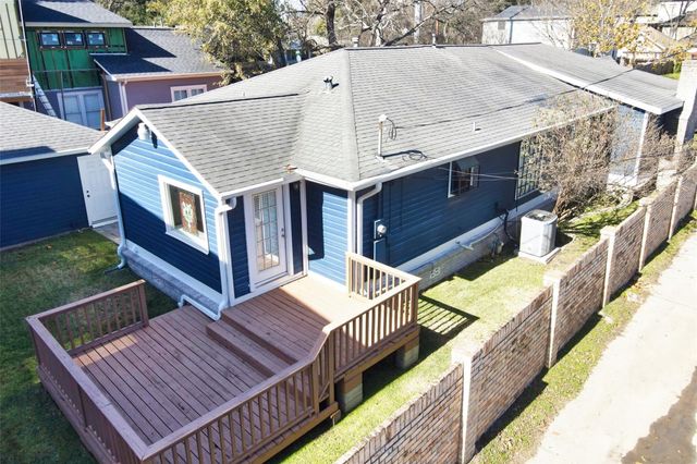 216 W 9th Street, Houston, TX 77007