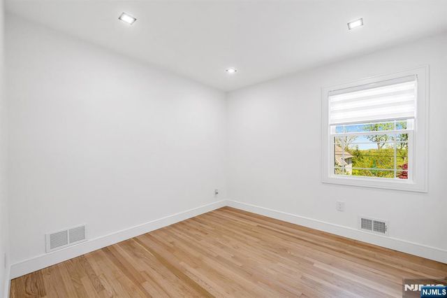 207 Degray Street, North Haledon, NJ 07508