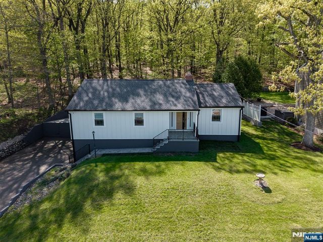 207 Degray Street, North Haledon, NJ 07508