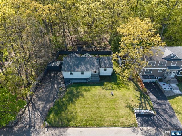 207 Degray Street, North Haledon, NJ 07508