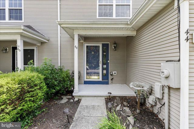44 TATTERSALL DR, Burlington, NJ 08016