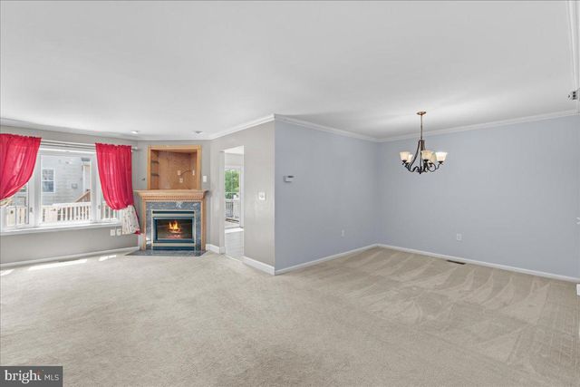 44 TATTERSALL DR, Burlington, NJ 08016