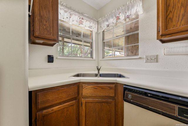 3629 Fox Run, Schertz, TX 78108