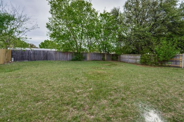 3501 Hickory Hill Drive, Arlington, TX 76014