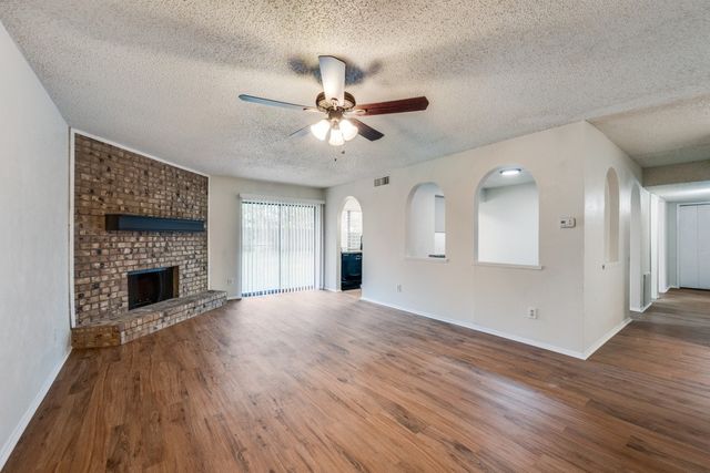 3501 Hickory Hill Drive, Arlington, TX 76014