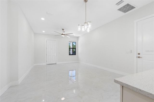 7015 N CENTRAL AVENUE Unit C, Tampa, FL 33604
