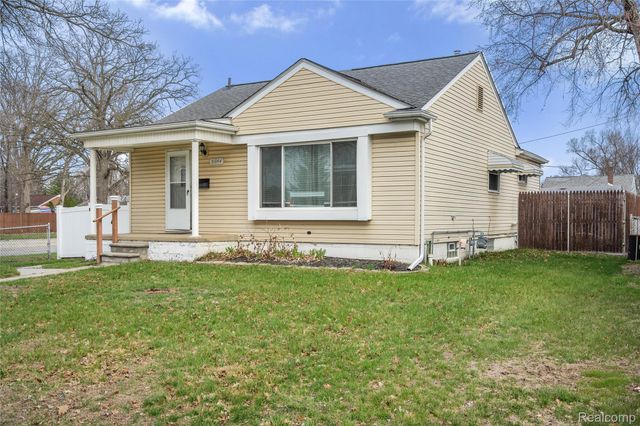 31344 Rosslyn Avenue, Garden City, MI 48135