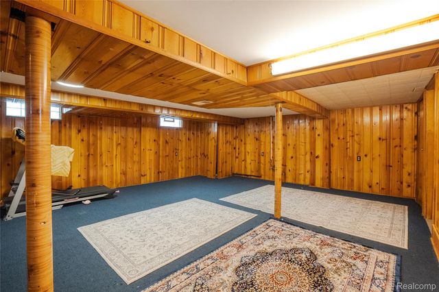 31344 Rosslyn Avenue, Garden City, MI 48135