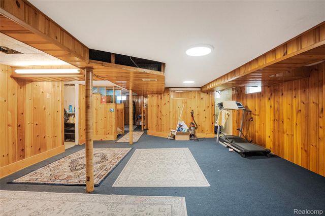 31344 Rosslyn Avenue, Garden City, MI 48135