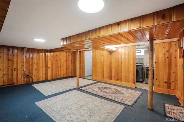 31344 Rosslyn Avenue, Garden City, MI 48135