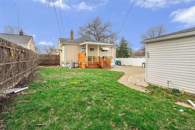 31344 Rosslyn Avenue, Garden City, MI 48135