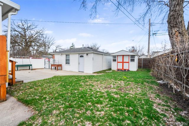 31344 Rosslyn Avenue, Garden City, MI 48135