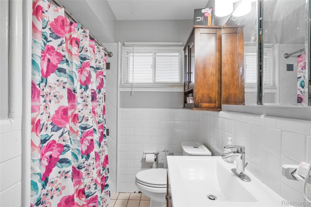 31344 Rosslyn Avenue, Garden City, MI 48135