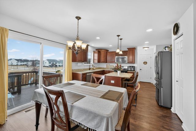 584 Marcello Drive, Hampshire, IL 60140