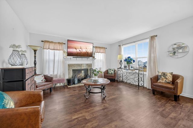 584 Marcello Drive, Hampshire, IL 60140