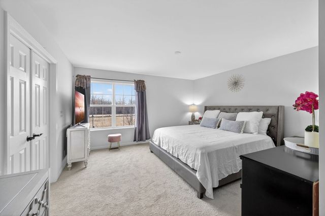 584 Marcello Drive, Hampshire, IL 60140