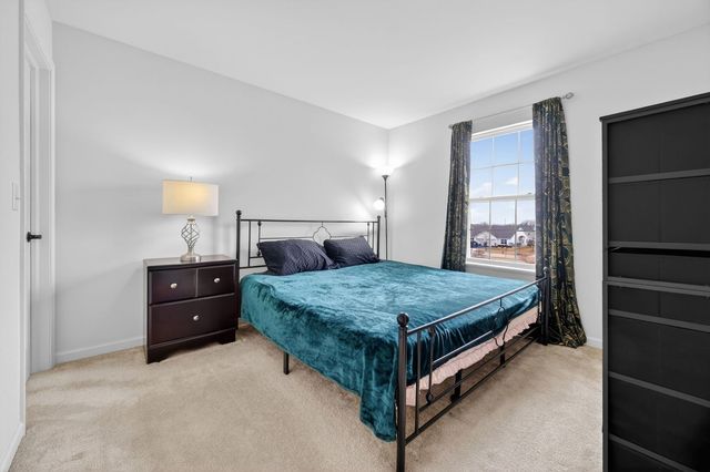 584 Marcello Drive, Hampshire, IL 60140