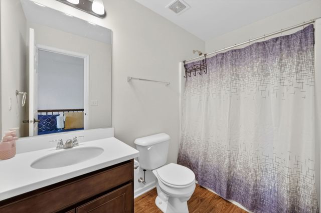 584 Marcello Drive, Hampshire, IL 60140