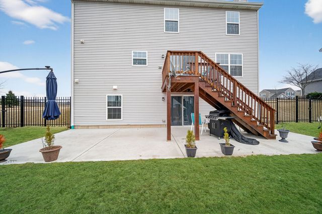 584 Marcello Drive, Hampshire, IL 60140