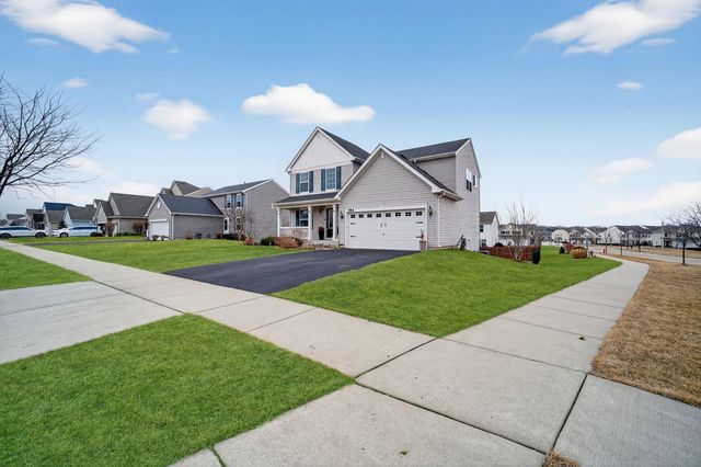 584 Marcello Drive, Hampshire, IL 60140