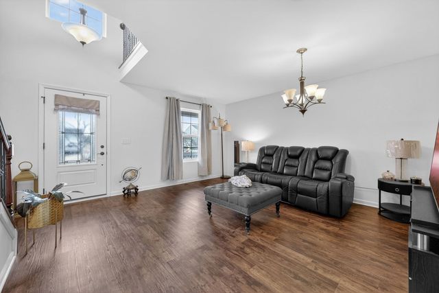 584 Marcello Drive, Hampshire, IL 60140