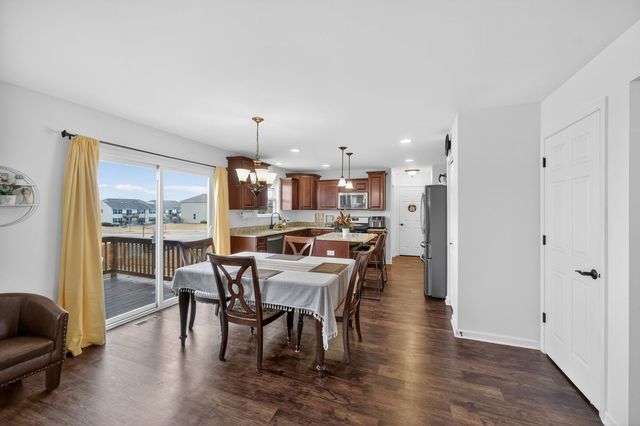 584 Marcello Drive, Hampshire, IL 60140