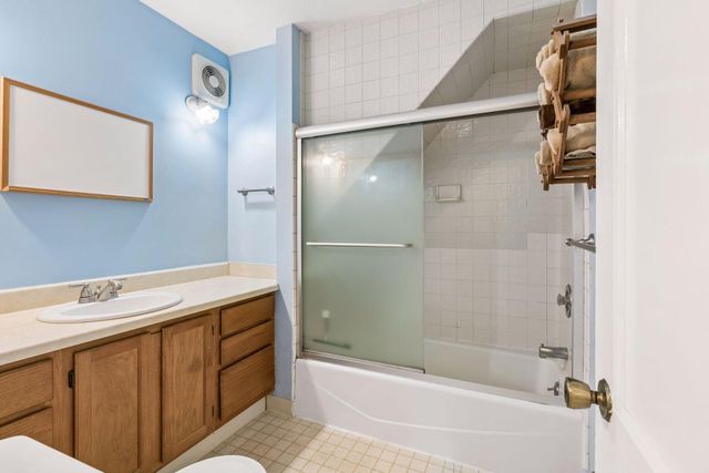 1589 Hollywood Court, Falcon Heights, MN 55108