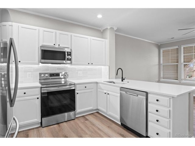 6754 S Winnipeg Cir 103, Aurora, CO 80016