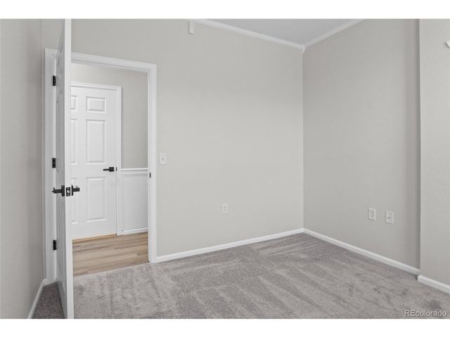 6754 S Winnipeg Cir 103, Aurora, CO 80016