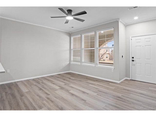 6754 S Winnipeg Cir 103, Aurora, CO 80016