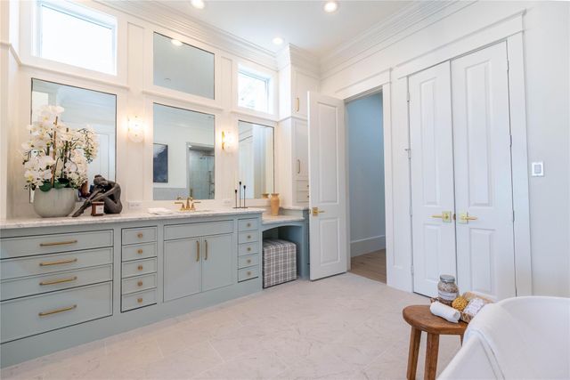 11610 Beachside, Galveston, TX 77554