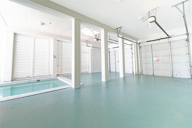 11610 Beachside, Galveston, TX 77554