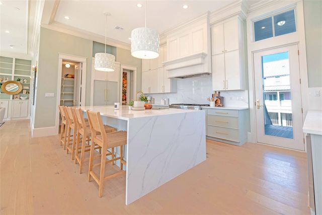 11610 Beachside, Galveston, TX 77554