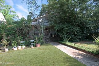 1032 Belhaven Street, Jackson, MS 39202