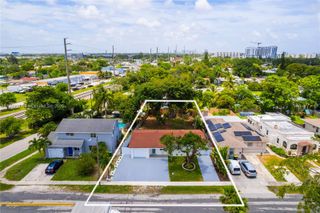 254 SW 4th St, Dania Beach, FL 33004