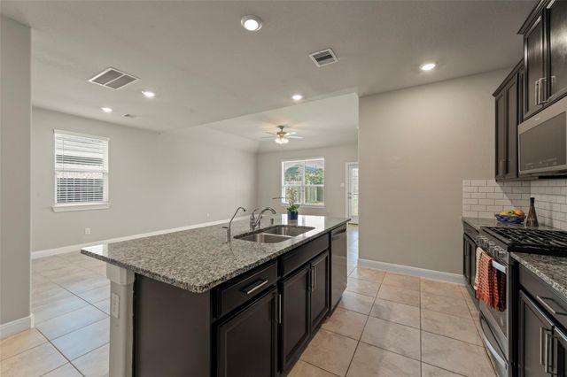 24958 Jessamine Meadow Trl Trail, Richmond, TX 77406