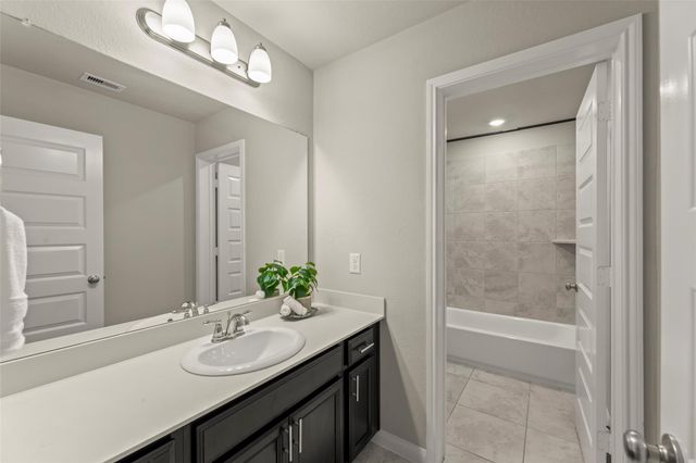 24958 Jessamine Meadow Trl Trail, Richmond, TX 77406