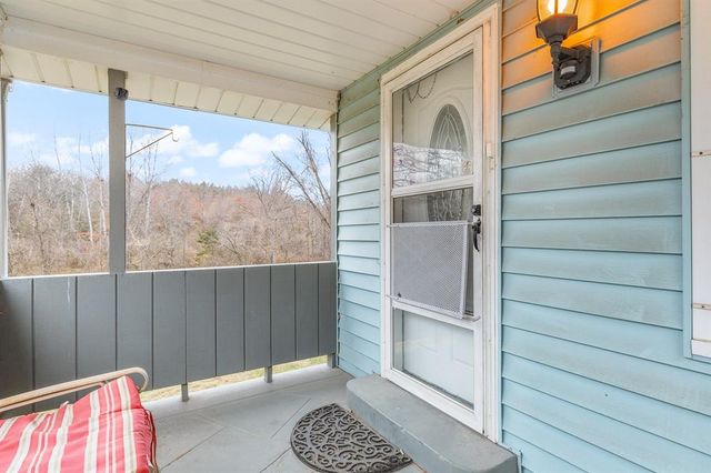1300 Wolf Hollow Road, Imperial, MO 63052
