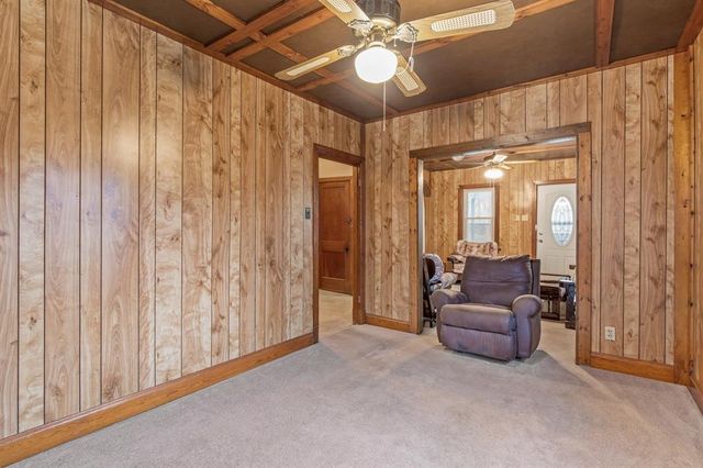 1300 Wolf Hollow Road, Imperial, MO 63052