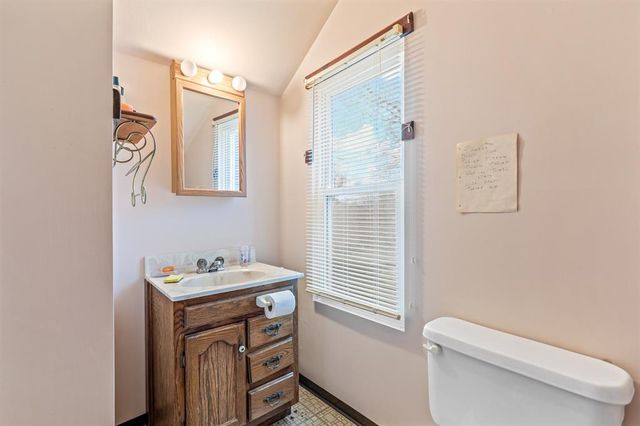 1300 Wolf Hollow Road, Imperial, MO 63052