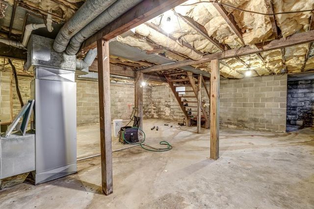 1300 Wolf Hollow Road, Imperial, MO 63052