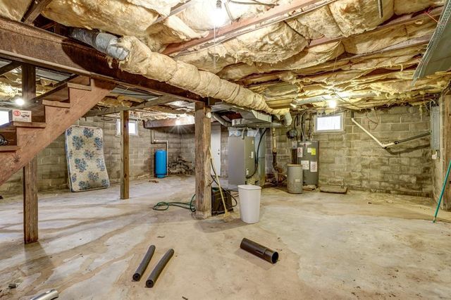 1300 Wolf Hollow Road, Imperial, MO 63052