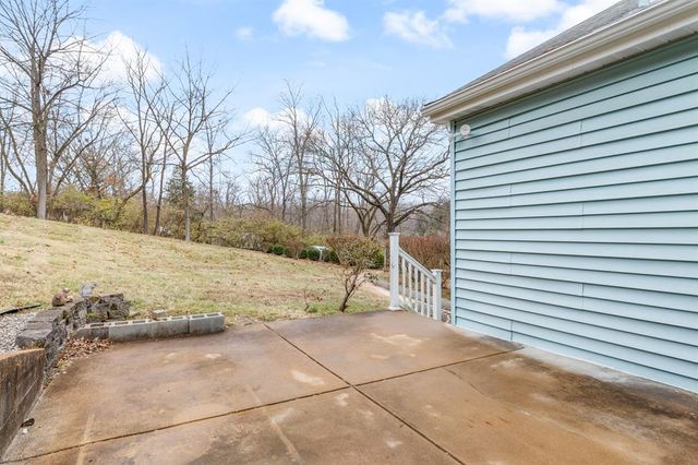 1300 Wolf Hollow Road, Imperial, MO 63052