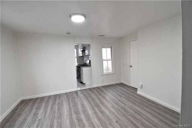 23 Wawayanda Avenue, Middletown, NY 10940