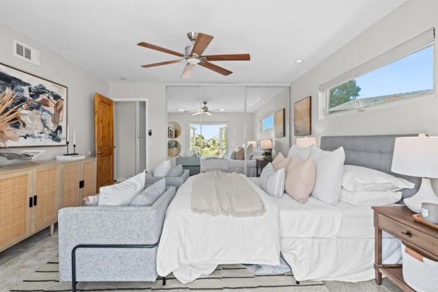 11819 Elkins, San Diego, CA 92126